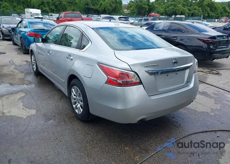 2014 Nissan Altima 2.5 S z USA, uszkodzony, nr VIN 1N4AL3AP6EN389784